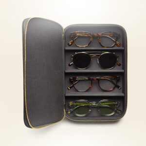 moscot-travel-case